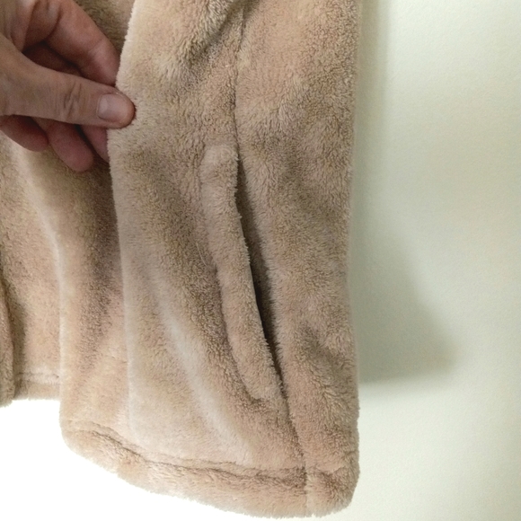 French Laundry women's full zip faux fur vest beige L - Picture 3 of 7